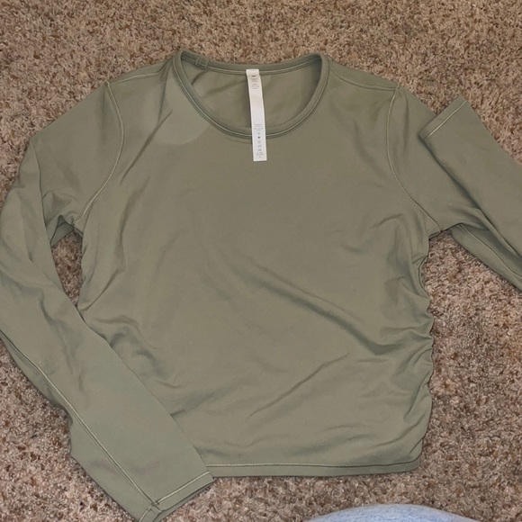 lululemon athletica Tops - Lululemon size 10 long sleeve